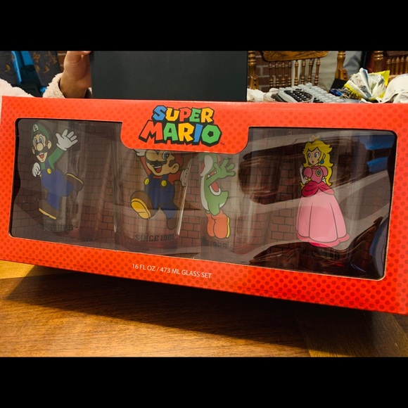 Collectible Super Mario Glassware Set **RARE** - Picture 2 of 3
